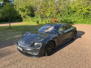 Porsche Taycan Taycan GTS Sport Turismo