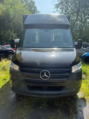 Mercedes-Benz Sprinter Koffer Hoch/Lang inkl. Regale