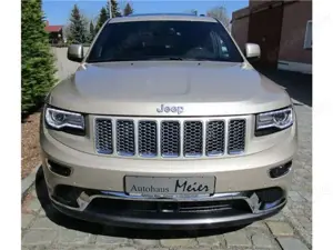 Jeep Grand Cherokee 3.0 V6 CRD Summit 250CV 4x4 Bild 2