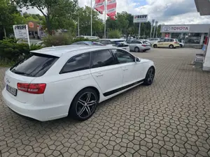 Audi A6 Avant 2.0 TDI DPF multitronic sport selection Bild 2