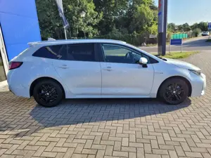 Suzuki Swace Comfort+ CVT Hybrid Bild 4
