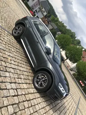 Audi Q5 2.0 TDI quattro S tronic sport