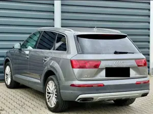 Audi Q7 3.0 TDI quattro ACC AHK NAVI BI-XENON KAMERA Bild 4