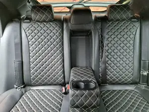 Honda Civic Civic 1.0 i-VTEC Turbo Elegance Bild 4