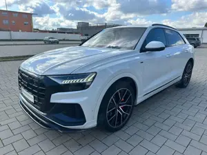 Audi Q8 50 TDI Q/Pano/Allradlenkung/Head-Up/BOlufsen