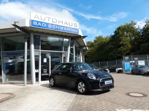 MINI One One Classic Trim, Navigation, Apple CP, Tempomat