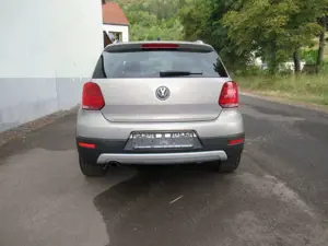 Volkswagen Polo 1.6 TDI Cross Team 2.Hd./Klima/LM/AHK... Bild 5