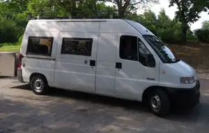 Peugeot Boxer Wohnmobil, behindertengerecht für Beifahrer