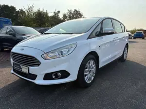 Ford S-Max 1,5 EcoBoost Trend+Anhängerk.+Sitzheizung Bild 2
