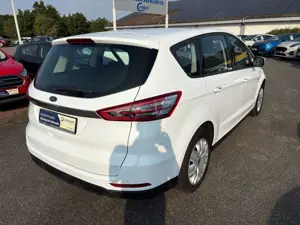 Ford S-Max 1,5 EcoBoost Trend+Anhängerk.+Sitzheizung Bild 5