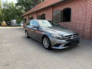 Mercedes-Benz C 220 T d Avantgarde Navi LED Kamera AHK