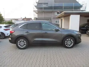 Ford Kuga 2.0 4x4 NAVI LEDER KAMER AHK SPURH TOTW ACC Bild 5