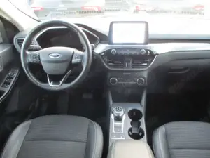 Ford Kuga 2.0 4x4 NAVI LEDER KAMER AHK SPURH TOTW ACC Bild 3