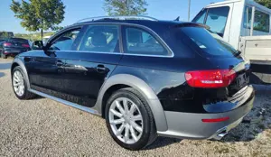 Audi A4 allroad quattro 2.0 TFSI Aut. Xenon*Navi*Pano Bild 3