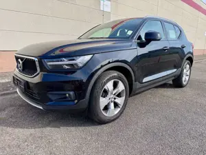 Volvo XC40 T4 Momentum Pro AWD