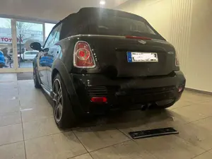 MINI John Cooper Works Cabrio MINI CABRIO Aut. Bild 2