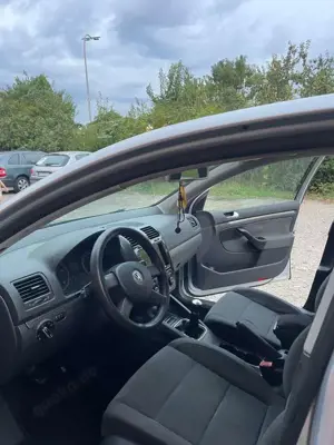 Volkswagen Golf Golf+5p+1.6+fsi+Comfortline