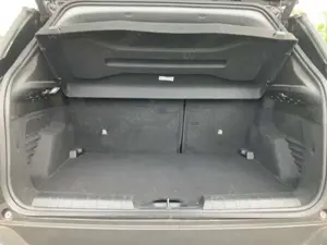 Jeep Avenger Altitude 1.2 GSE Winterpaket Bild 3