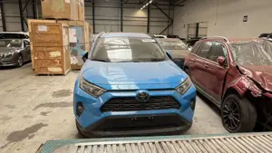 Toyota RAV 4 RAV4 Pro 151 VVT-i AWD MultiDrive S Active Bild 4