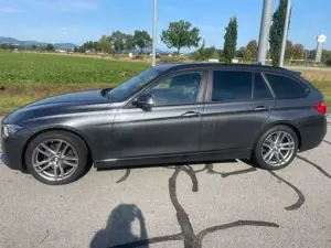 BMW 320 320d Touring Aut. Advantage