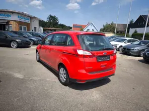 Ford Grand C-Max Trend  Touring-Paket Bordcomputer Bild 4