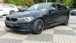 BMW 530 i xDrive Sport Line Pano Leder AHK Distronic
