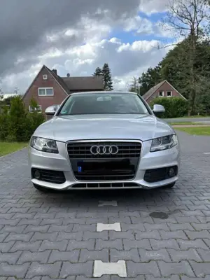 Audi A4 1.8 TFSI multitronic Attraction
