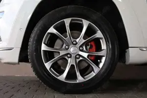 Jeep Grand Cherokee 5.7L V8 Summit/BRC/ACC/HK/AIR/R20 Bild 4