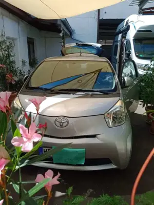 Toyota iQ 1.0 Multidrive