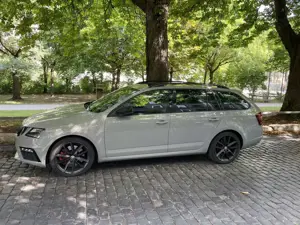Skoda Octavia Combi 2.0 TSI DSG RS