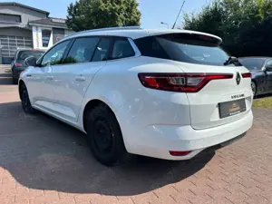 Renault Megane IV Grandtour Business Ed. *Navi*SHZ*PDC* Bild 5