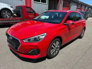 Hyundai i30 Trend, Klima, Navi, Tempomat, Sitzh.