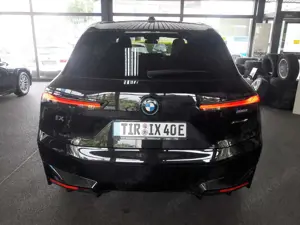 BMW iX 40 xDrive