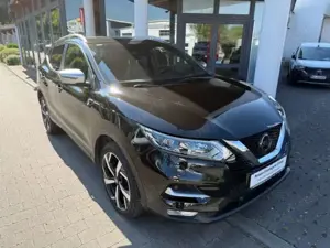 Nissan Qashqai QASHQAI 1.3DIG-T 160PS 6MT Tekna+ 4x2 BOSE LEDER