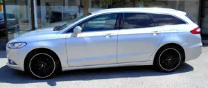 Ford Mondeo Turnier 2.0*Titanium*1.Hand*Vollausstattung*19"Alu