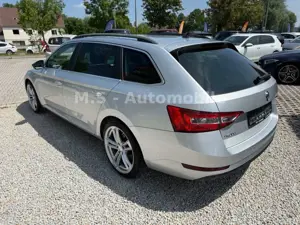 Skoda Superb Ambition 2.0TDI DSG*2.Hand*Navi*PDC*Navi Bild 3