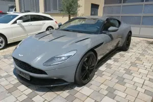 Aston Martin DB11 5.2 V12 Launch Edition Bild 2