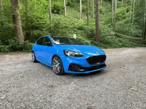 Ford Focus 2.3 EcoBoost ST Edition Bild 2