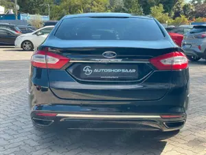 Ford Mondeo Lim. Hybrid Vignale Leder/Navi/Kamera Bild 5