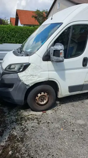 Peugeot Boxer HDi 330 L2H2 Standard