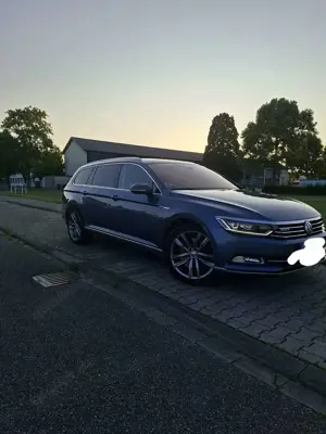 Volkswagen Passat 2.0 TDI SCR (BlueMotion Tech) 4Motion D Highline