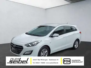 Hyundai i30 CW 1,4  Classic blue