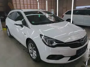 Opel Astra K ST Elegance LED Navi Alcantar IntelliLux
