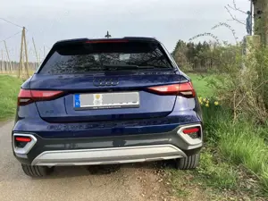 Audi A3 A3 Sportback Diesel 35 TDI allstreet S tronic Bild 4