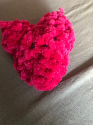 pinkes flauschiges herz