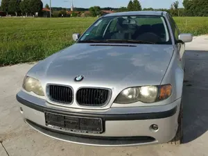 BMW 318 318i