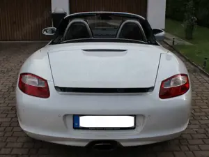 Porsche Boxster 2,6l Tiptronic / BI-XENON / Unfallfrei Bild 2