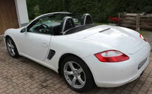 Porsche Boxster 2,6l Tiptronic / BI-XENON / Unfallfrei Bild 3