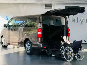 Peugeot Traveller Active L3 Behindertengerecht-Rampe