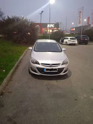 Opel Astra 1.7 CDTI DPF Sports Tourer Innovation
